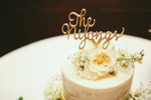 051-cake-topper-closeup